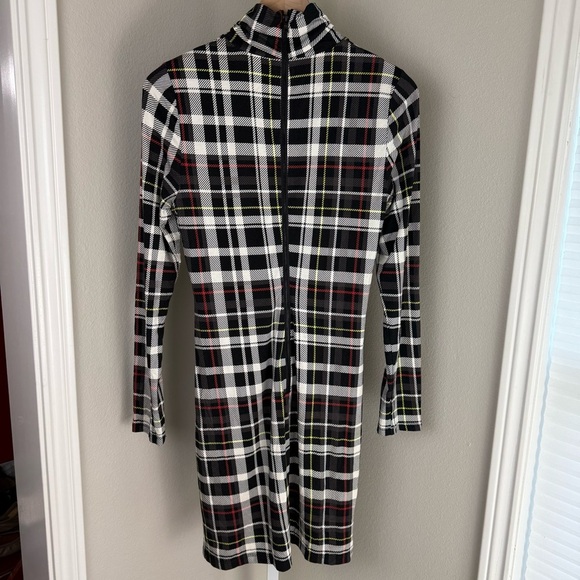 Alice + Olivia Delora Turtleneck Mini Dress in Freedom Plaid Black New Size 10 - Picture 8 of 15